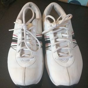 Pair of Womens Nike Golf Shoe. ⛳ Size US 6.5